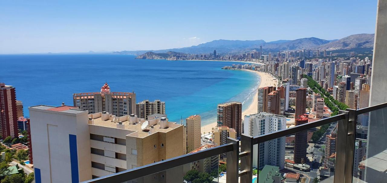 Mirador Del Mediterraneo Benidorm Buitenkant foto